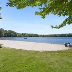 Rustic Luxury In The Pocono Mountains - Stag Lodge