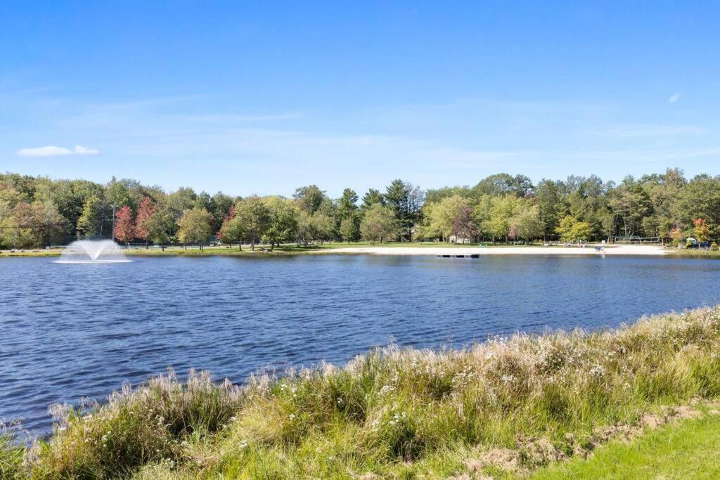 Rustic Luxury In The Pocono Mountains - Stag